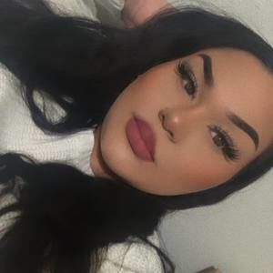 Meet your Posher, Vanessa